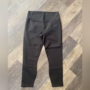 Fabletics Define High-Waisted 7/8 Legging